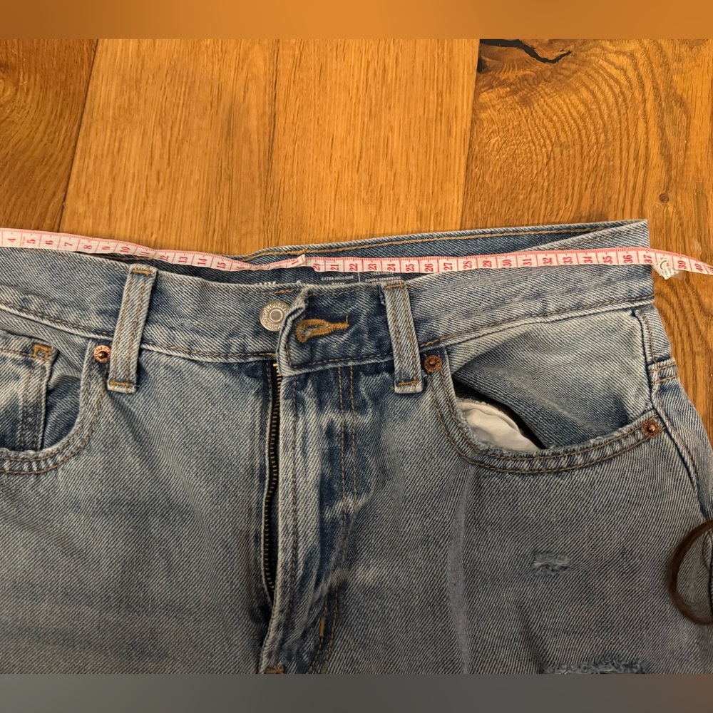 Low rise ripped jeans - Picture 3 of 4